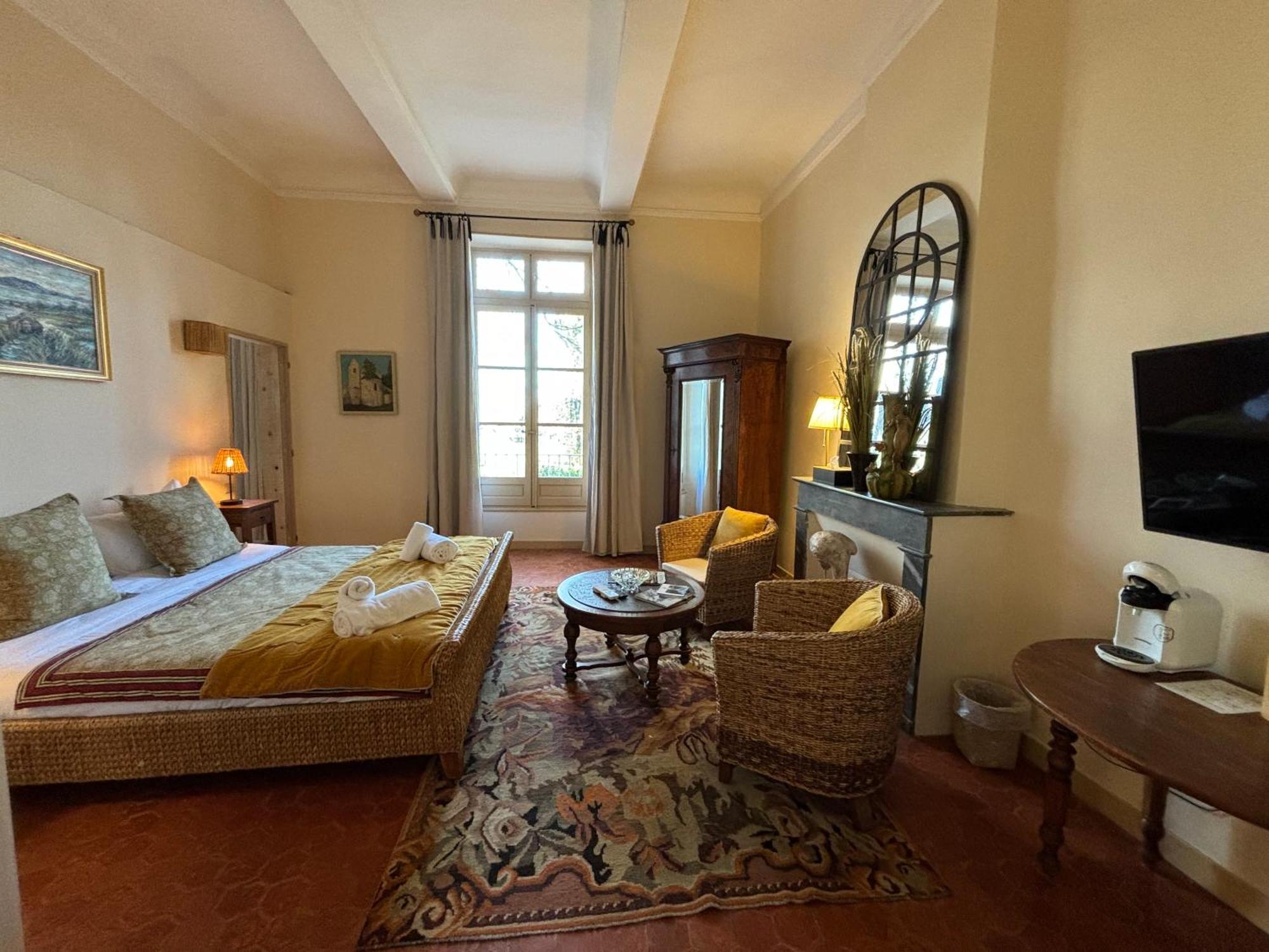 Chateau De Roquelune Pézenas Εξωτερικό φωτογραφία