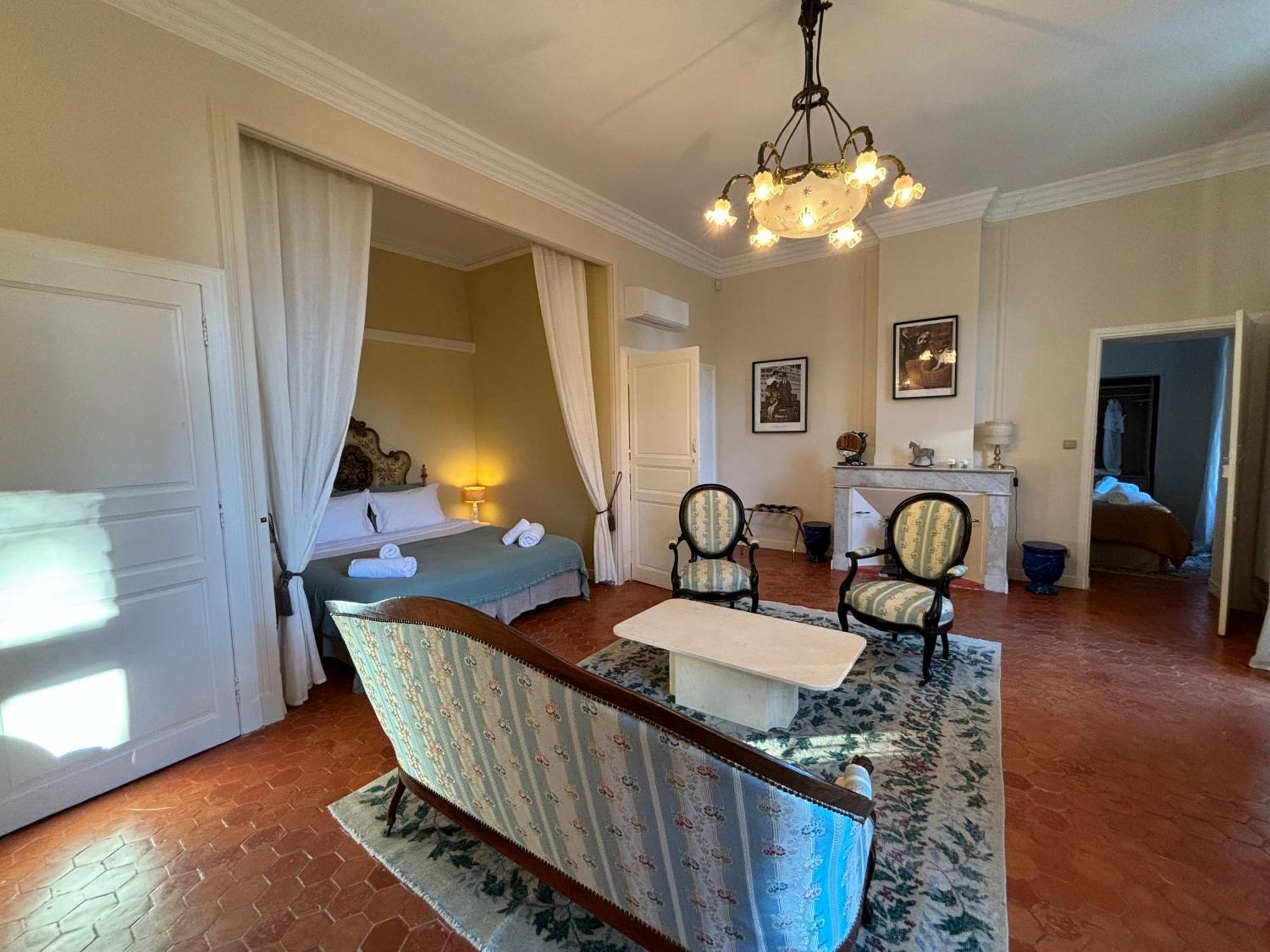Chateau De Roquelune Pézenas Εξωτερικό φωτογραφία