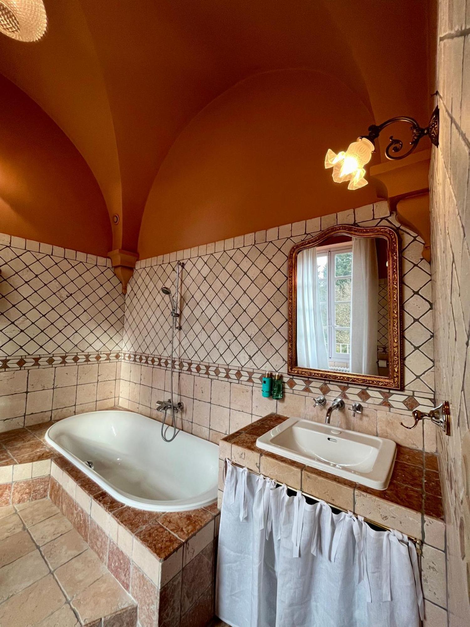 Chateau De Roquelune Pézenas Δωμάτιο φωτογραφία